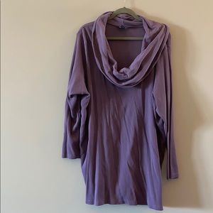Purple sweater made of thermal material